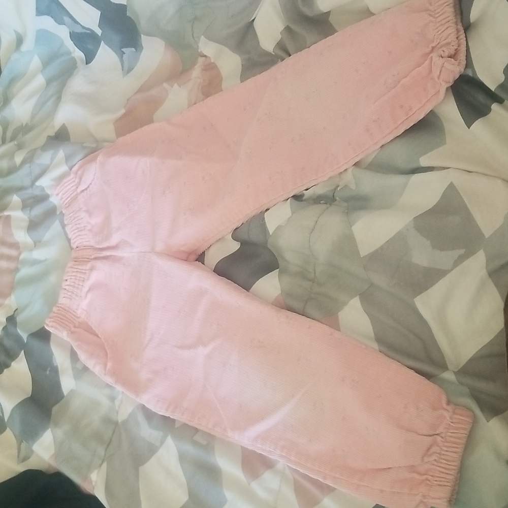 Vintage pink floral 1990 girls' corduroy pants. Elastic waist and ankles.